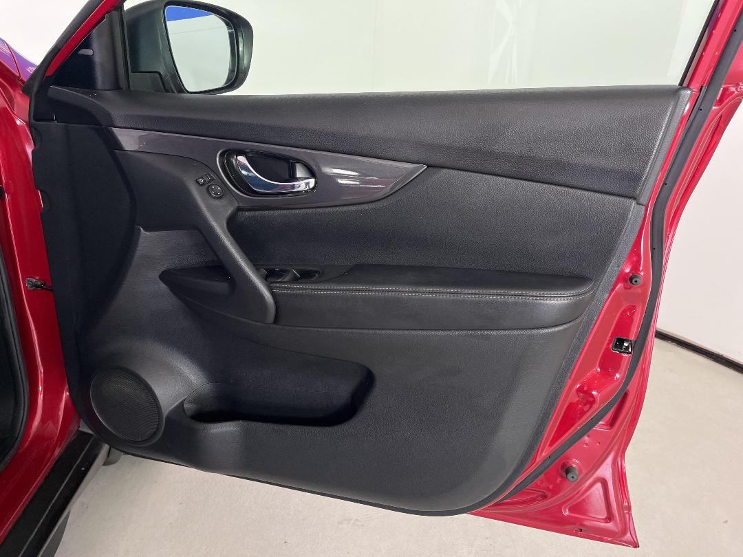 Photo '15' of Nissan X-Trail