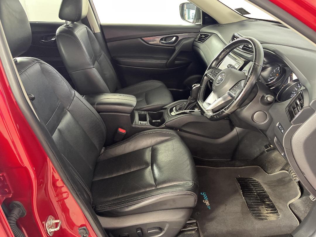 Photo '16' of Nissan X-Trail