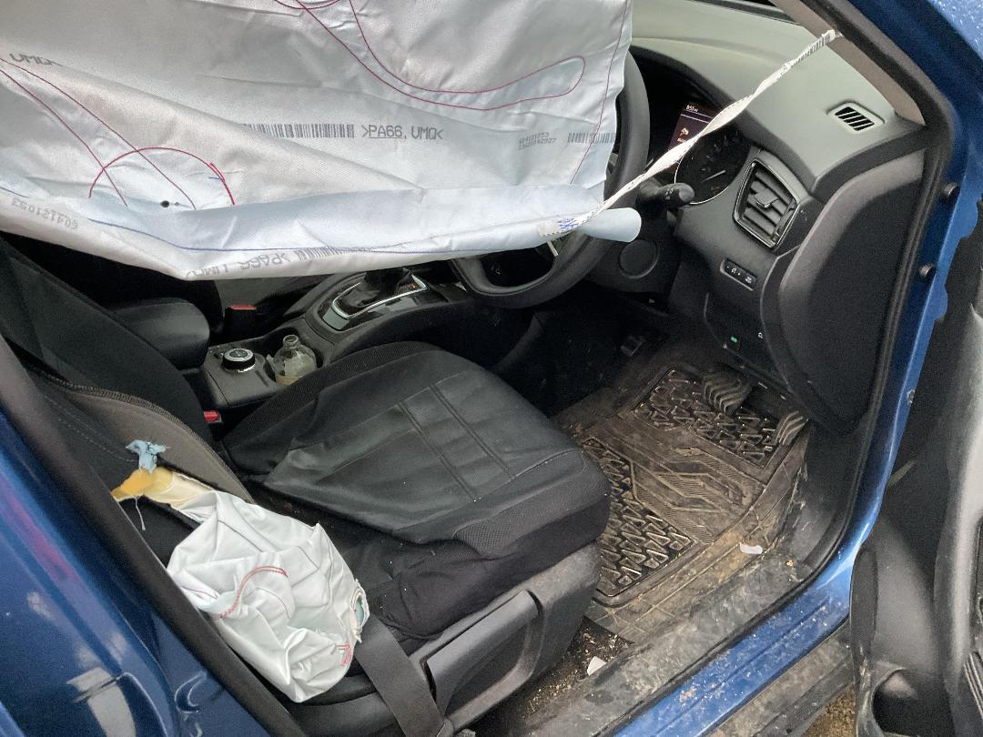 Photo '7' of Nissan X-Trail ST