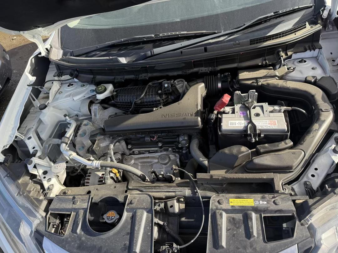 Photo '9' of Nissan X-Trail ST