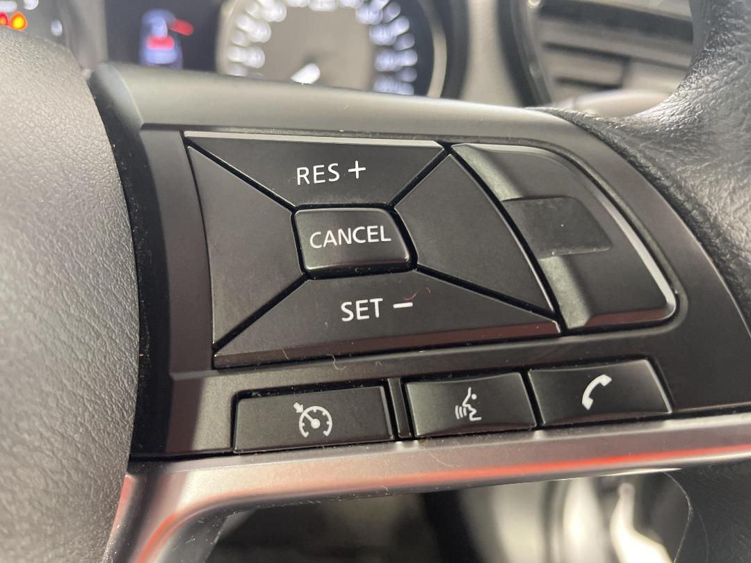 Photo '24' of Nissan X-Trail Photo '24' of Nissan X-Trail