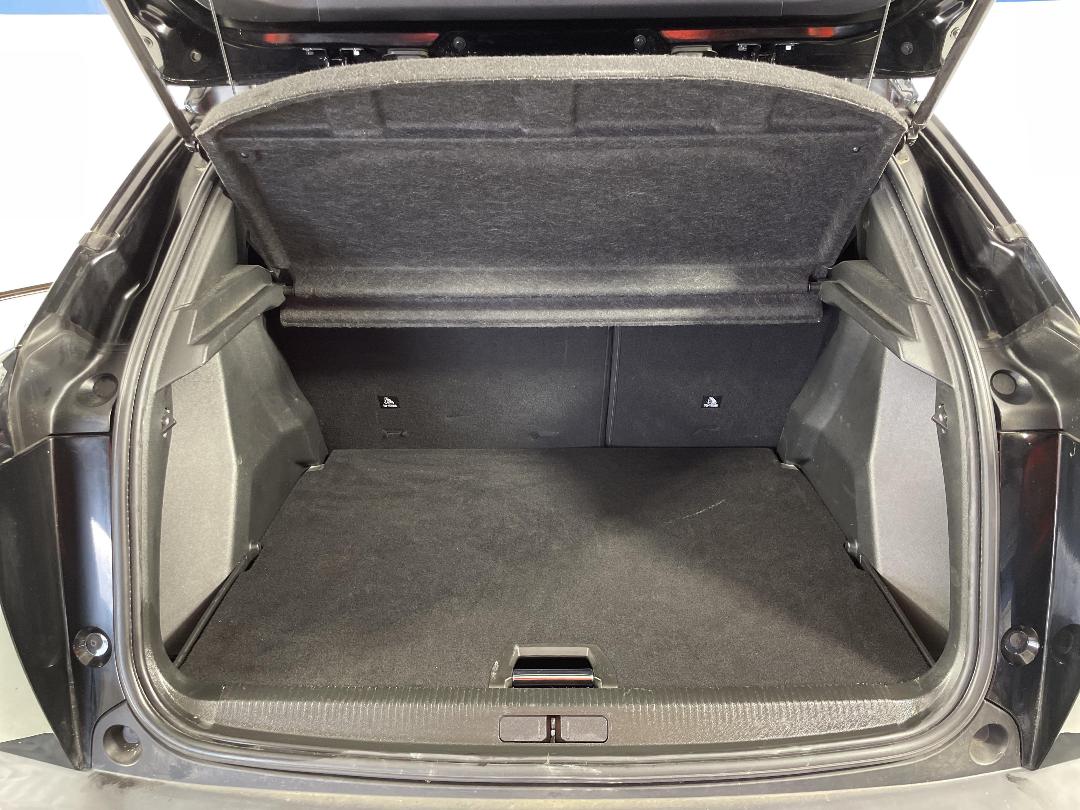 Photo '14' of Peugeot 2008 Photo '14' of Peugeot 2008