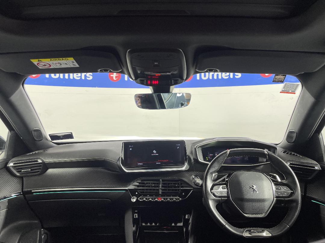 Photo '17' of Peugeot 2008 Photo '17' of Peugeot 2008