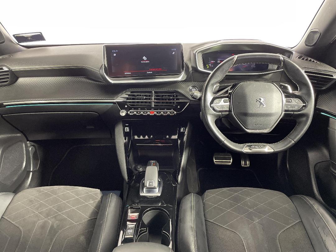 Photo '18' of Peugeot 2008 Photo '18' of Peugeot 2008