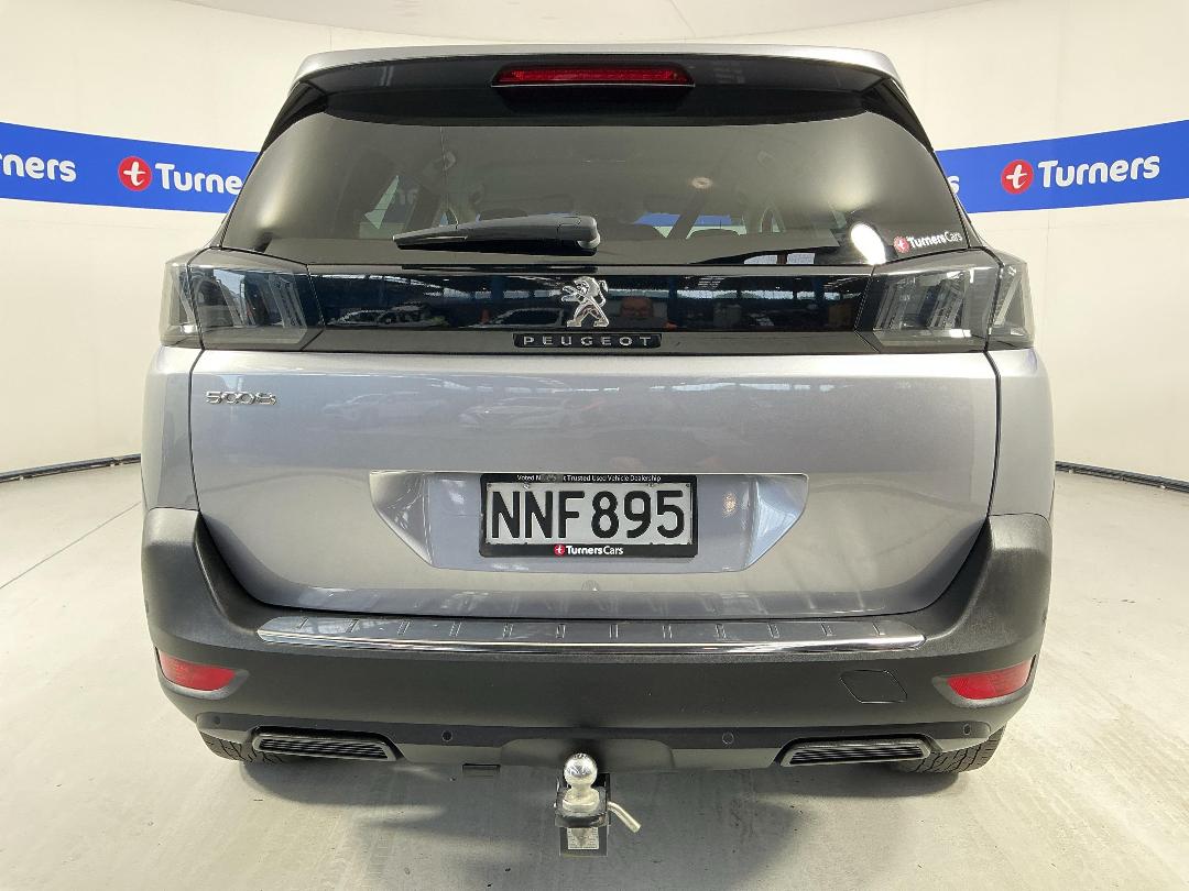 Photo '6' of Peugeot 5008 Photo '6' of Peugeot 5008