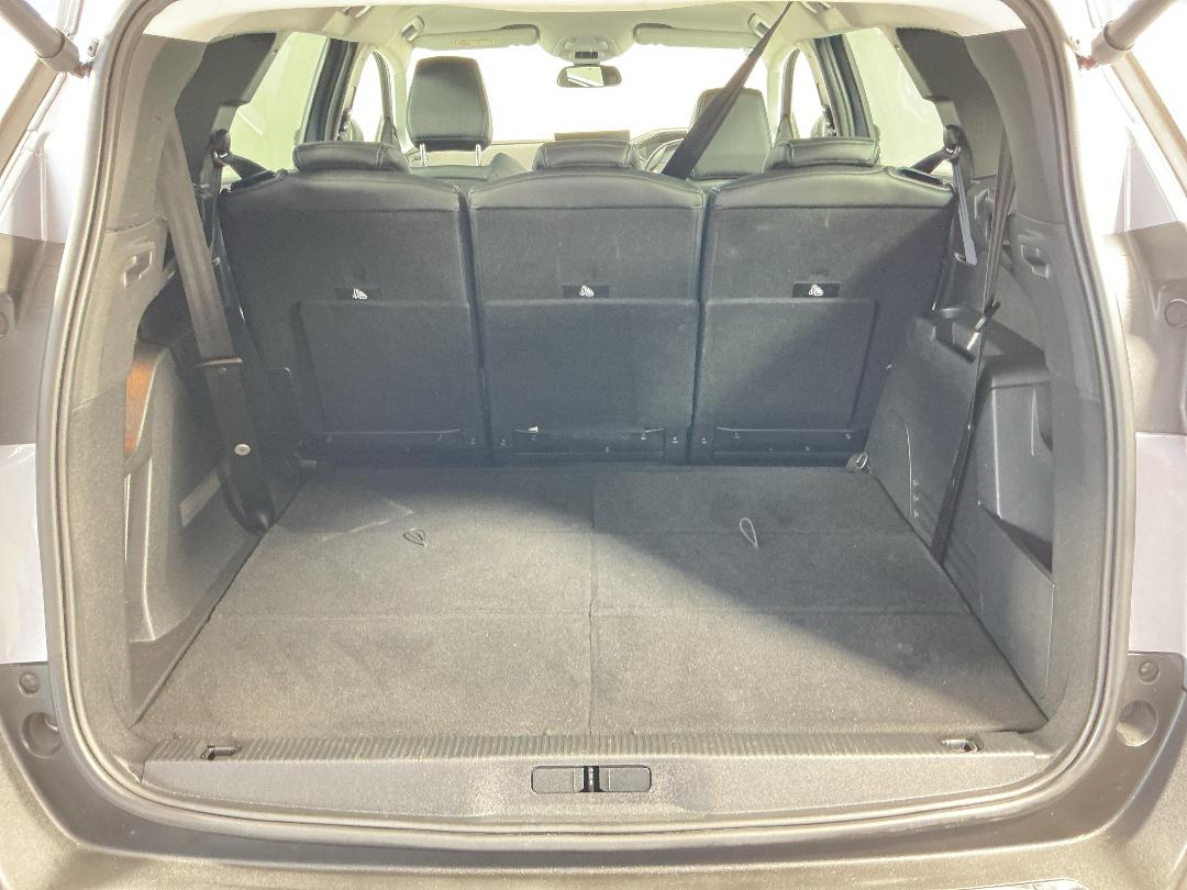 Photo '14' of Peugeot 5008 Photo '14' of Peugeot 5008