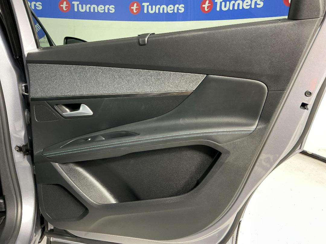 Photo '19' of Peugeot 5008 Photo '19' of Peugeot 5008