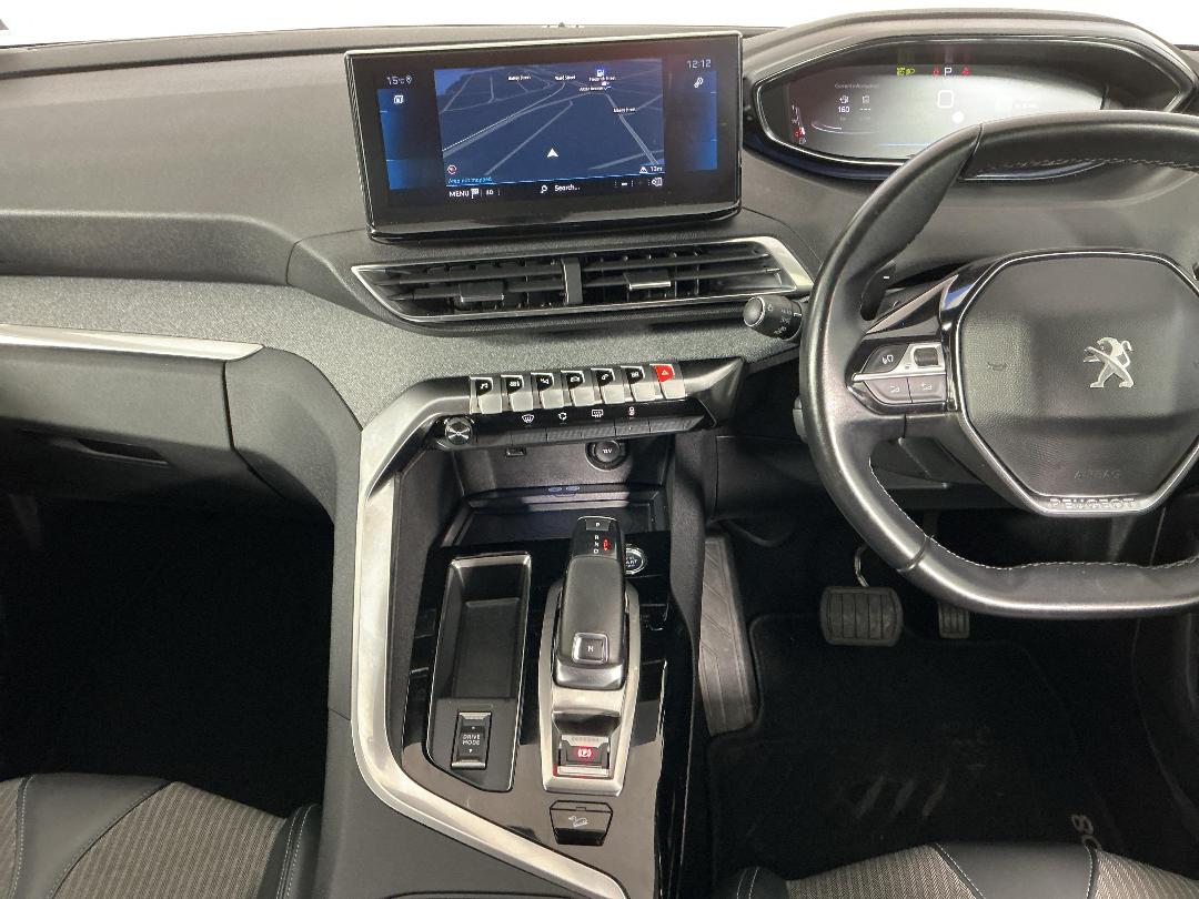 Photo '18' of Peugeot 5008 Photo '18' of Peugeot 5008