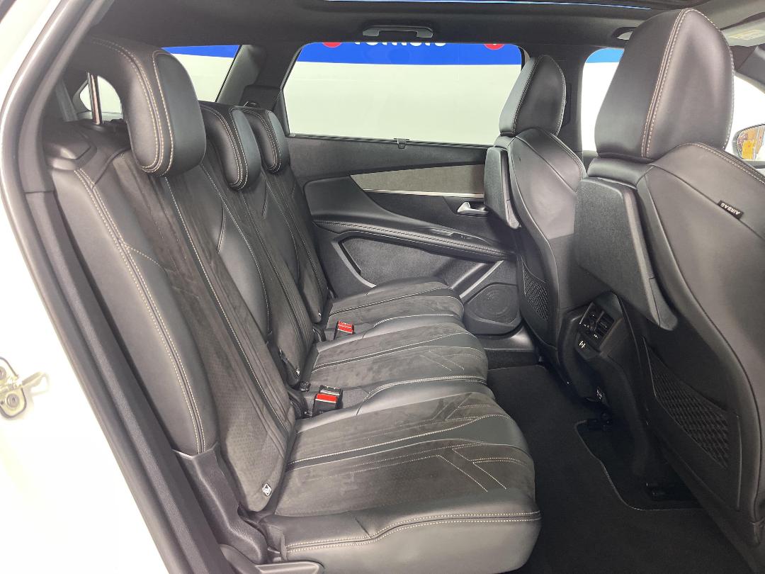 Photo '20' of Peugeot 5008