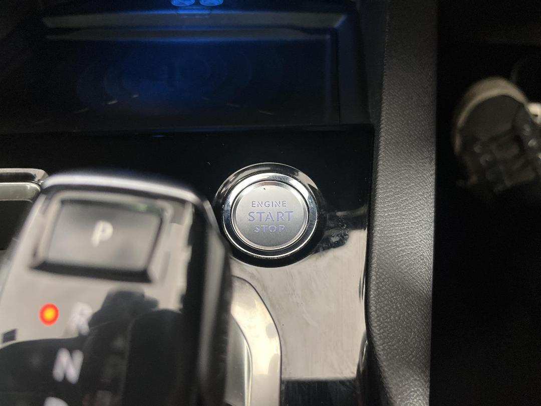 Photo '35' of Peugeot 5008