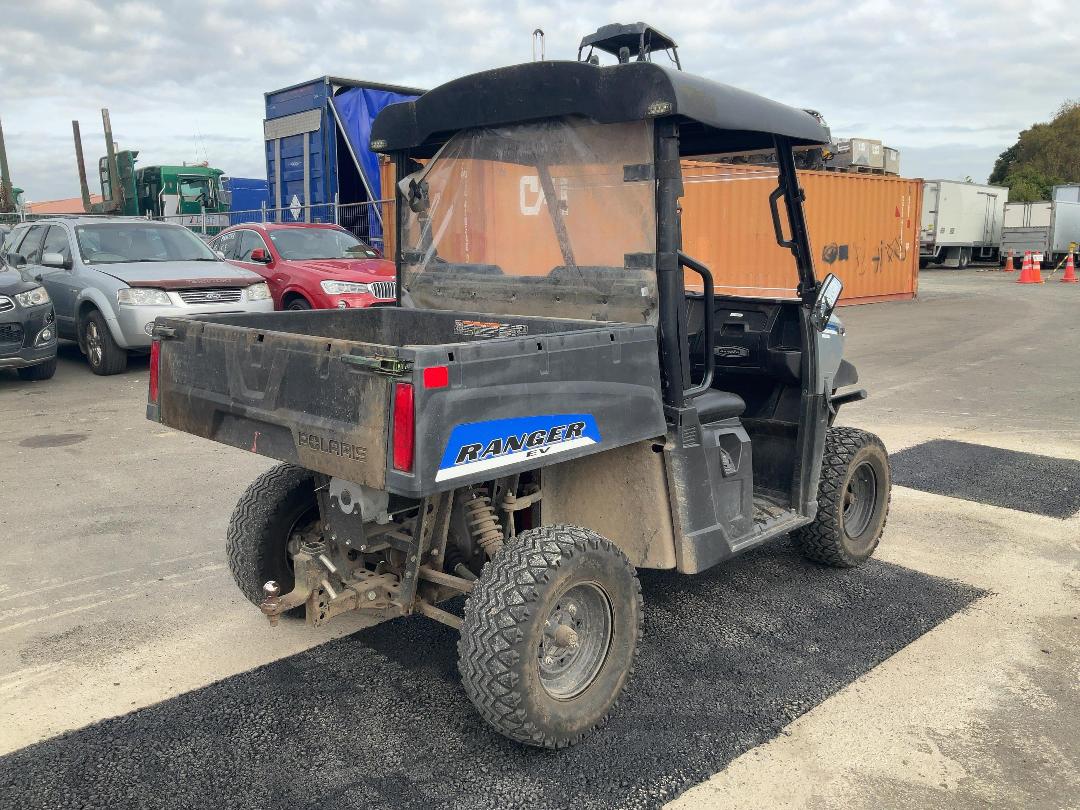 Photo '3' of Polaris Ranger EV