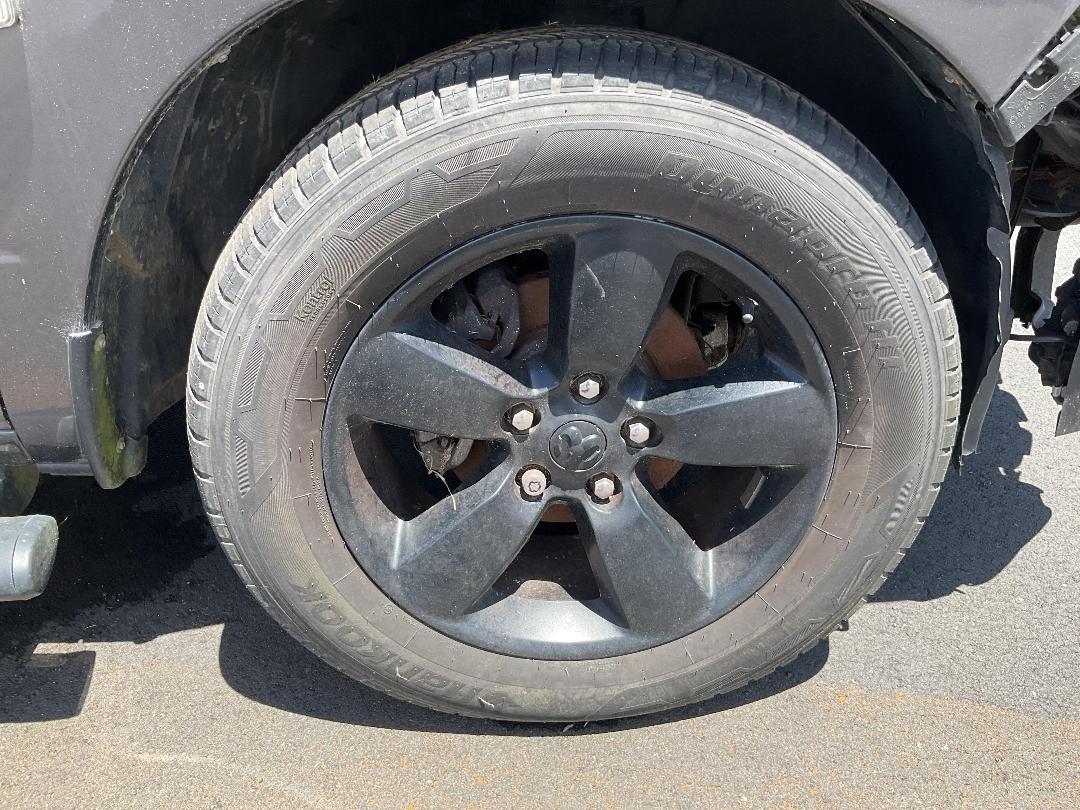 Photo '9' of RAM 1500 Express Crew STD