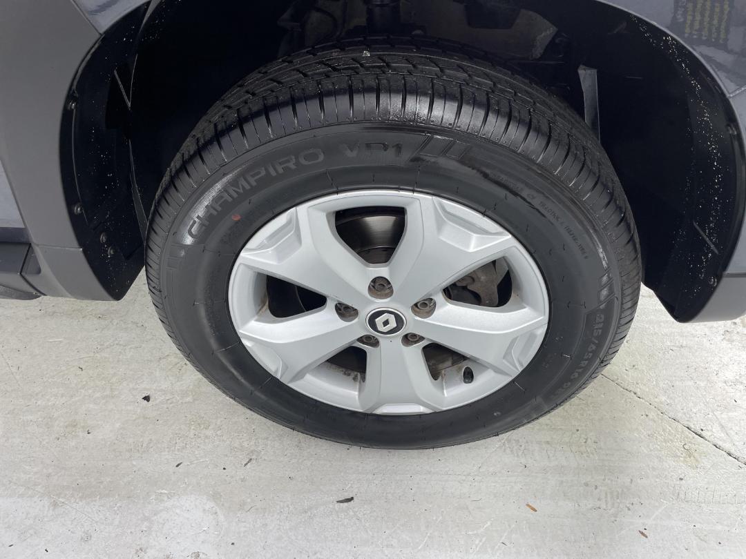 Photo '9' of Renault Duster