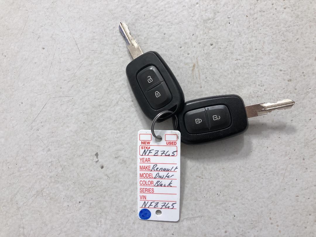 Photo '22' of Renault Duster