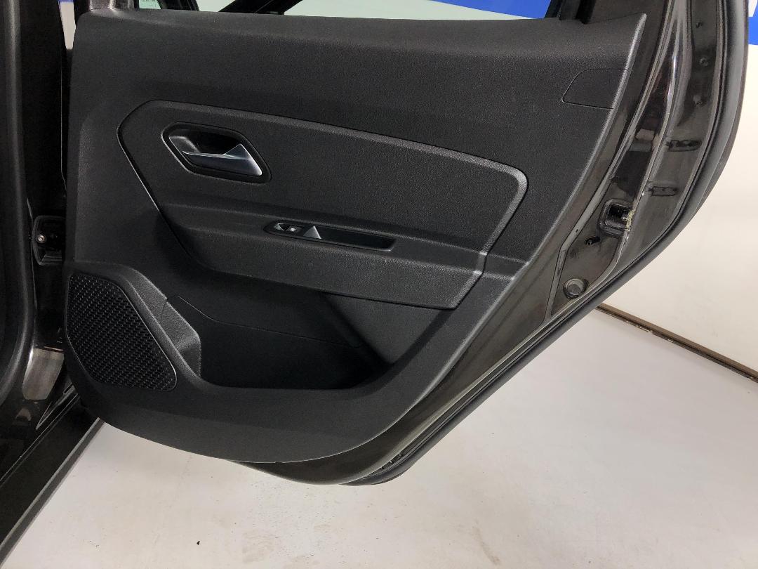 Photo '19' of Renault Duster