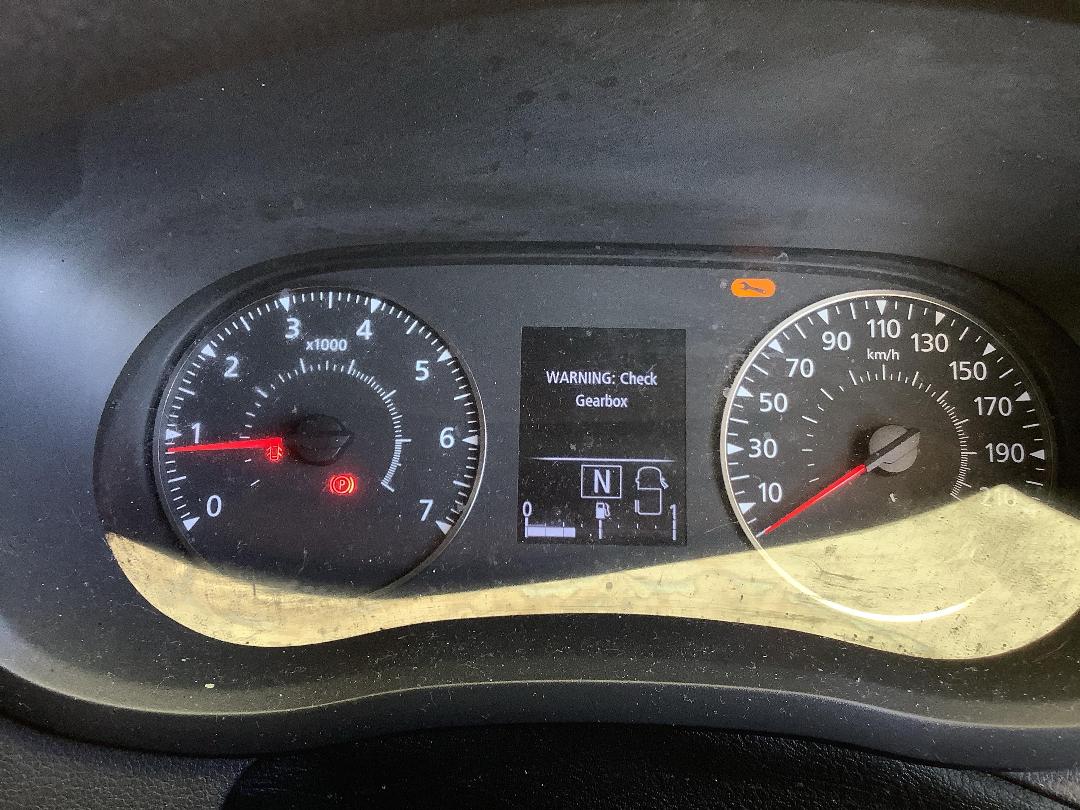 Photo '17' of Renault Master L2H2 Photo '17' of Renault Master L2H2