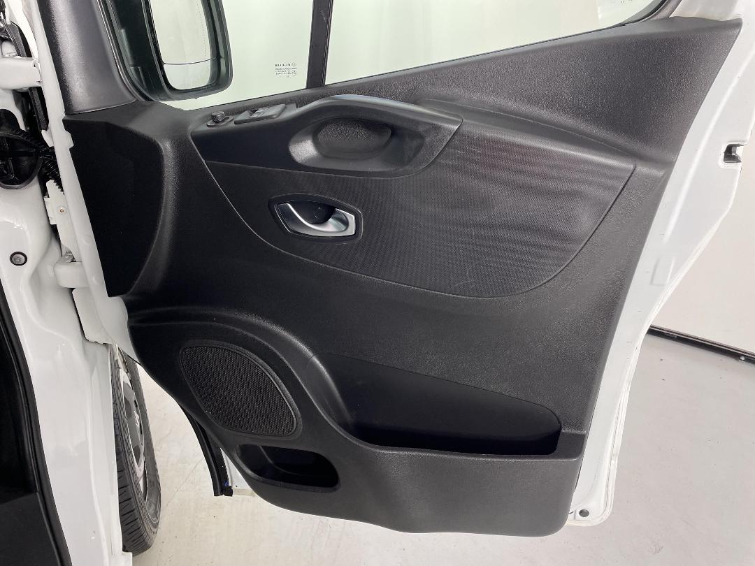 Photo '15' of Renault Trafic