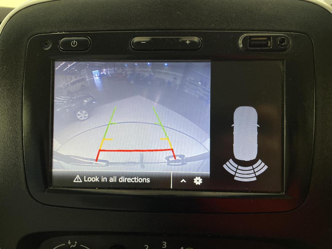 Photo '24' of Renault Trafic