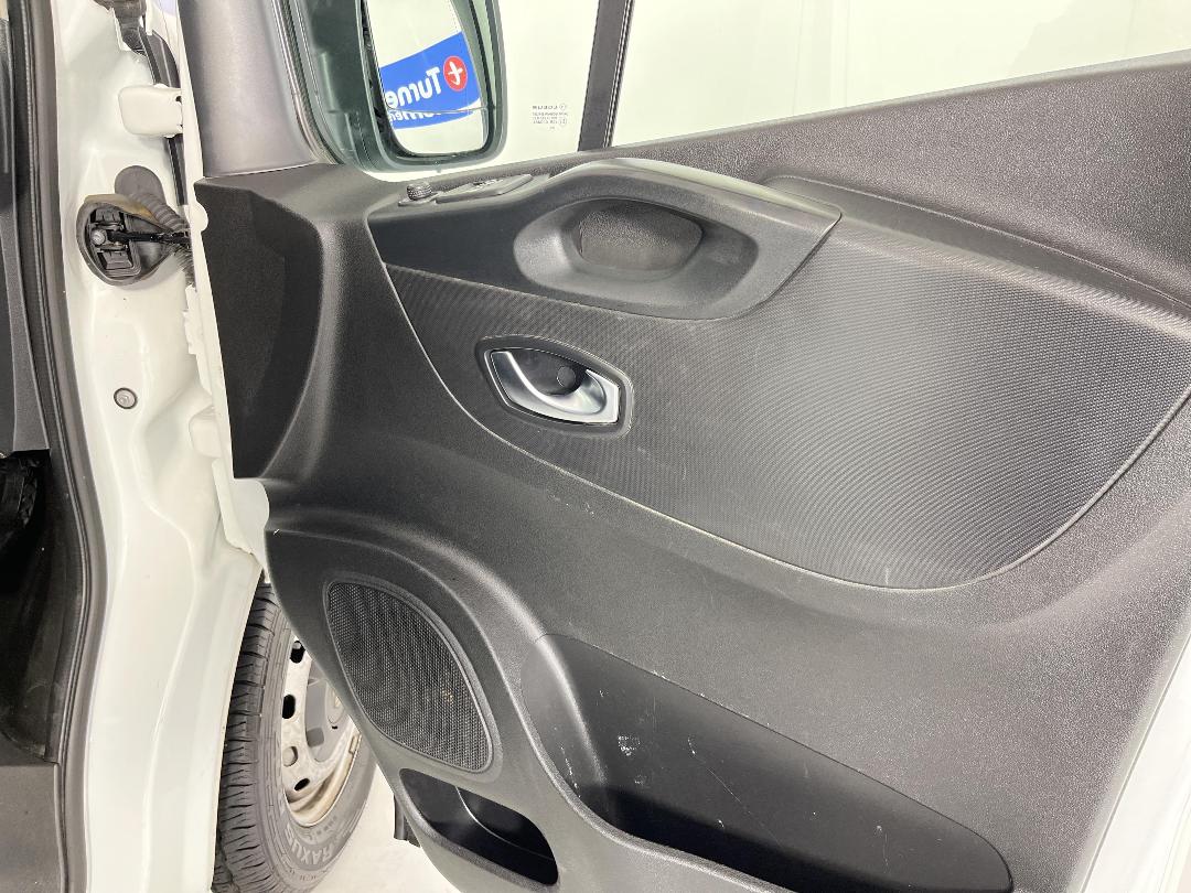 Photo '15' of Renault Trafic Photo '15' of Renault Trafic