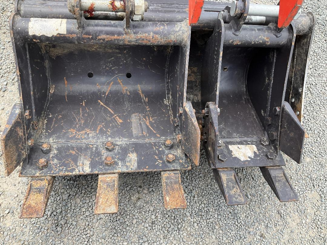 Photo '25' of Rhinoceros XN12 Excavator