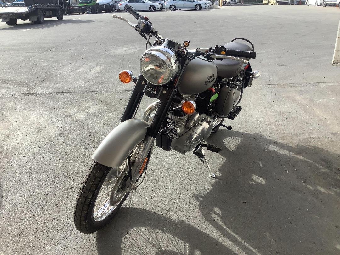 Photo '6' of Royal Enfield Classic