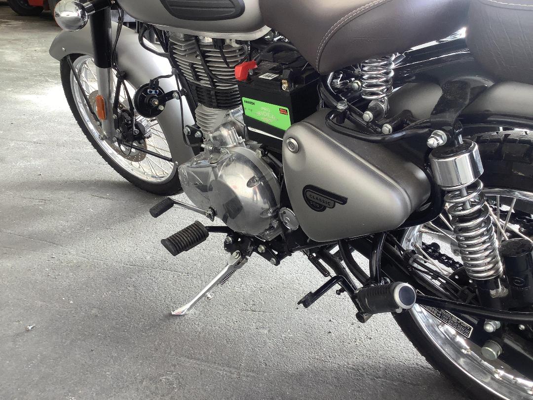 Photo '10' of Royal Enfield Classic