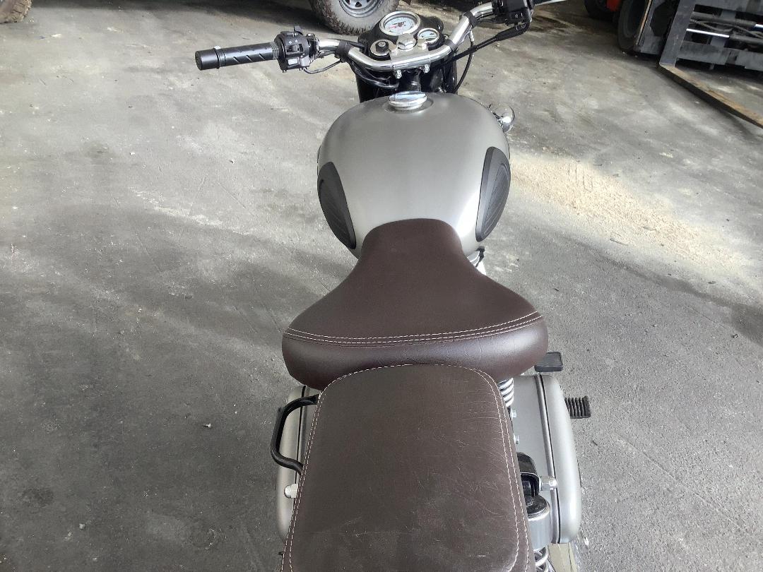 Photo '14' of Royal Enfield Classic