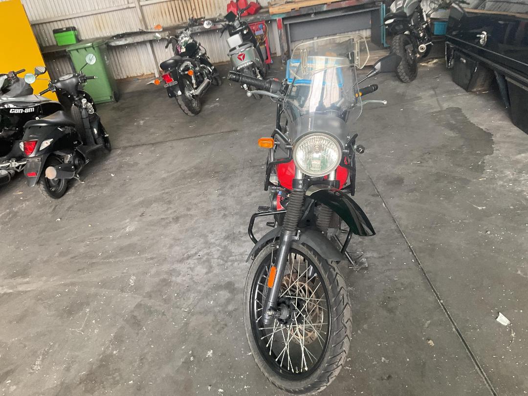 Photo '3' of Royal Enfield Himalayan no submodel