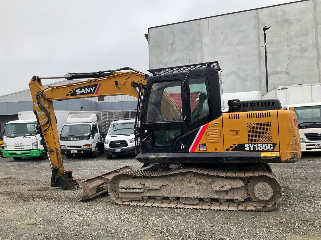 Photo '7' of Sany SY135C Excavator