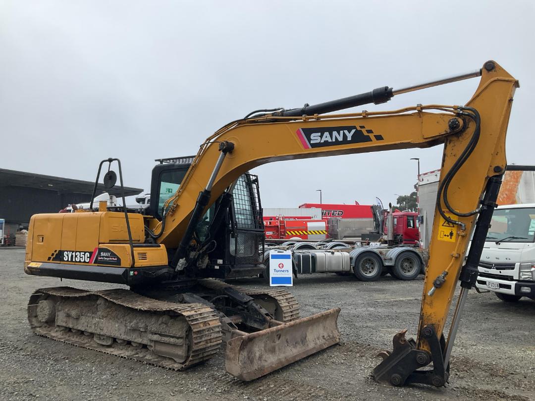 Photo '3' of Sany SY135C Excavator