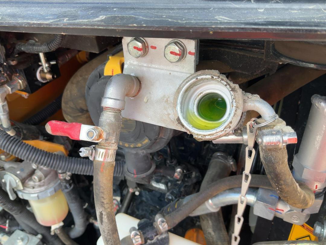 Photo '14' of Sany SY16C Excavator