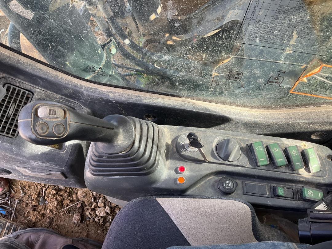 Photo '14' of SANY SY215C Excavator