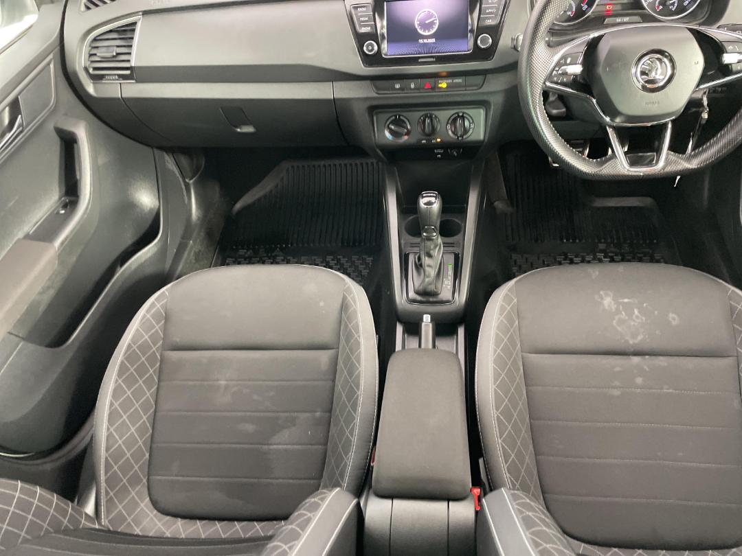 Photo '18' of Skoda Fabia Photo '18' of Skoda Fabia