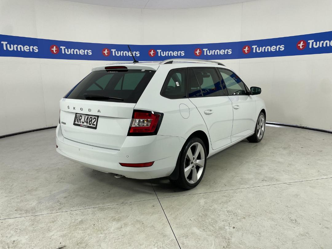 Photo '7' of Skoda Fabia Photo '7' of Skoda Fabia