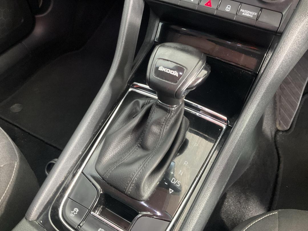 Photo '18' of Skoda Karoq