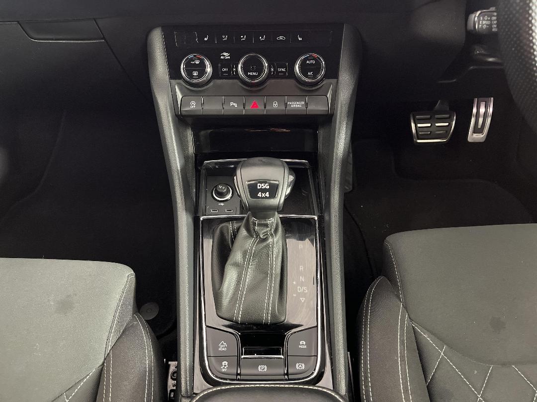 Photo '18' of Skoda Karoq Photo '18' of Skoda Karoq