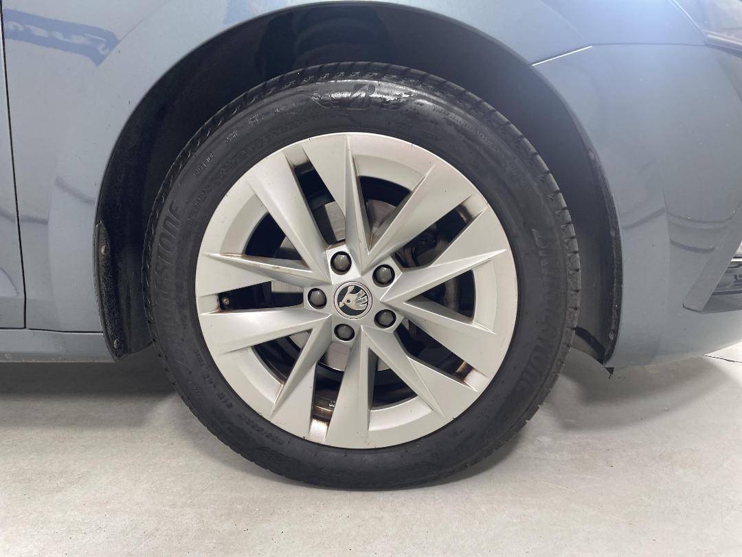 Photo '9' of Skoda Octavia Photo '9' of Skoda Octavia