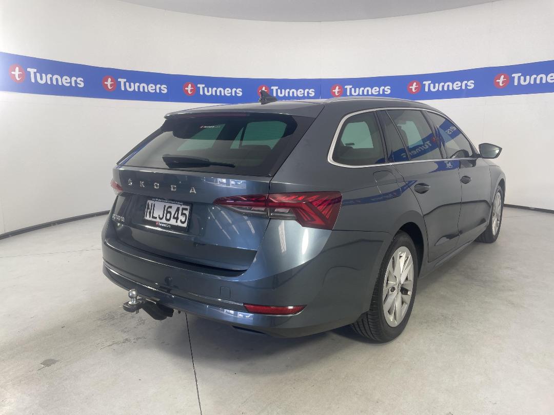 Photo '7' of Skoda Octavia Photo '7' of Skoda Octavia