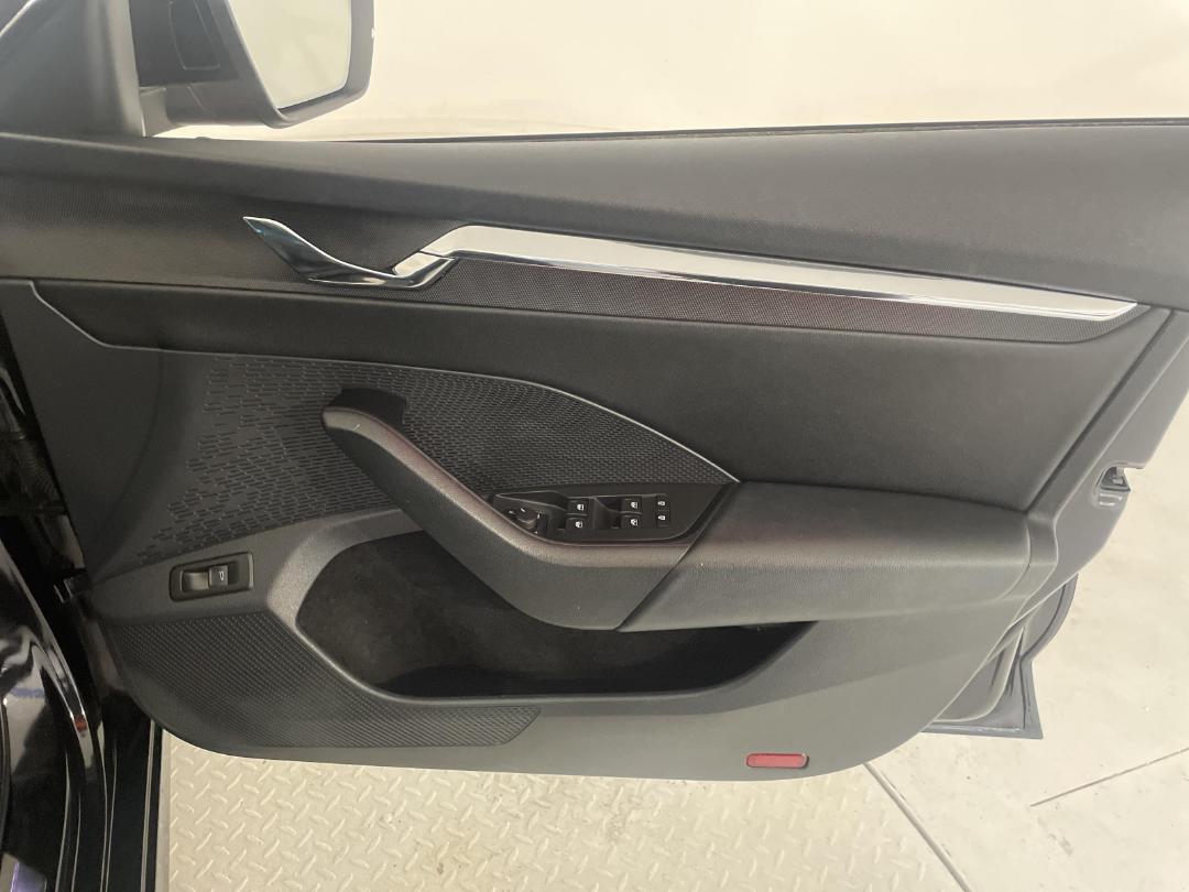 Photo '15' of Skoda Octavia Photo '15' of Skoda Octavia