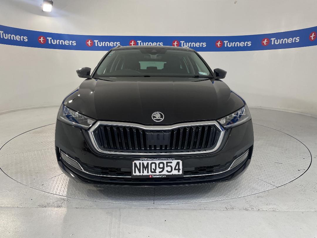 Photo '2' of Skoda Octavia Photo '2' of Skoda Octavia