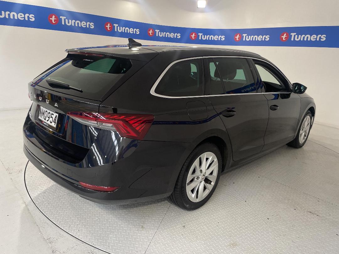 Photo '7' of Skoda Octavia Photo '7' of Skoda Octavia