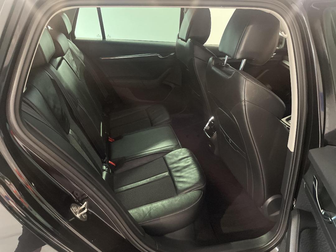 Photo '20' of Skoda Octavia Photo '20' of Skoda Octavia