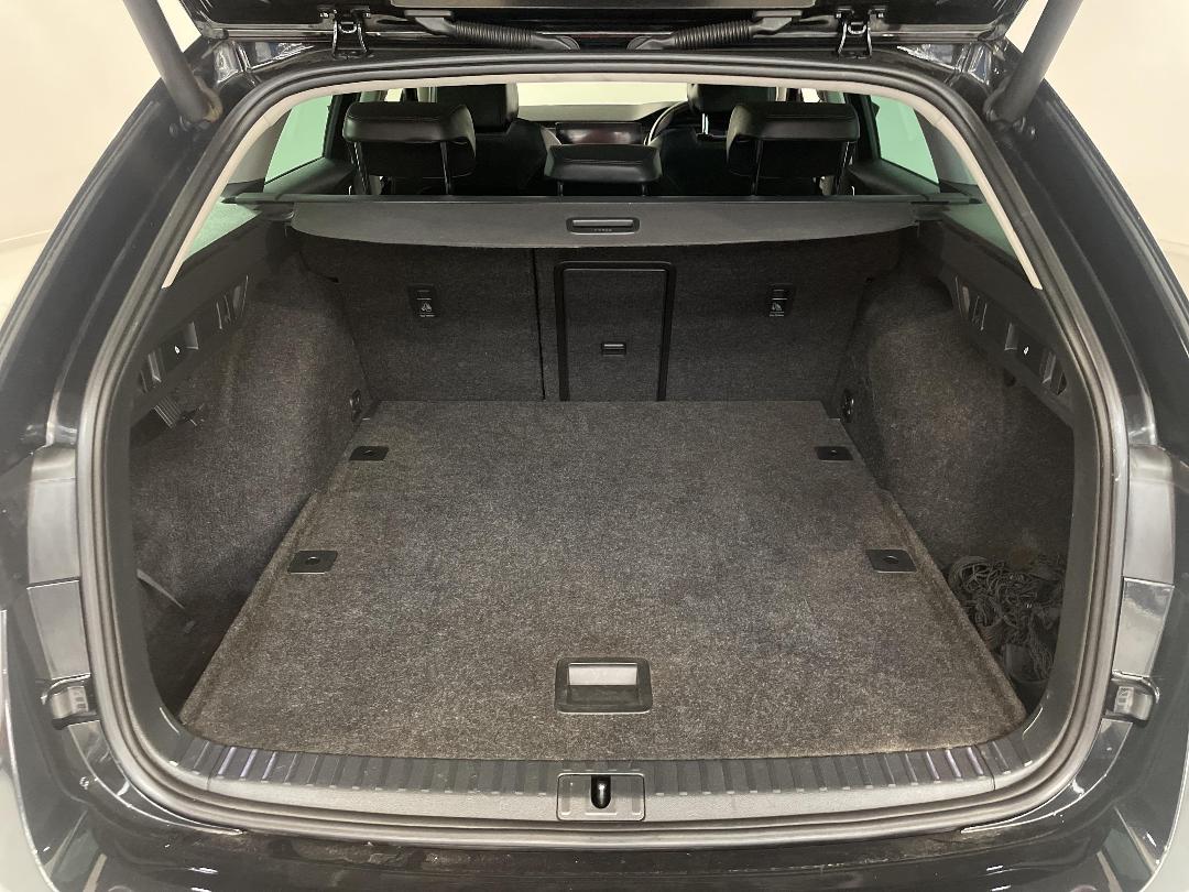 Photo '14' of Skoda Octavia Photo '14' of Skoda Octavia