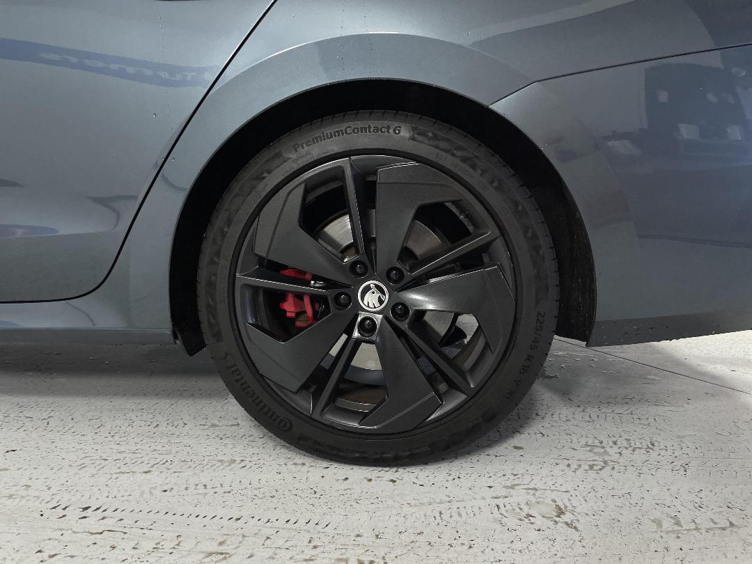 Photo '11' of Skoda Octavia Photo '11' of Skoda Octavia