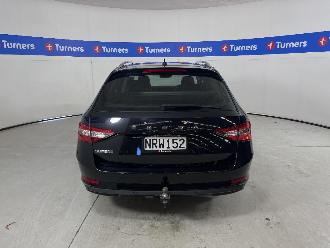 Photo '6' of Skoda Superb Photo '6' of Skoda Superb