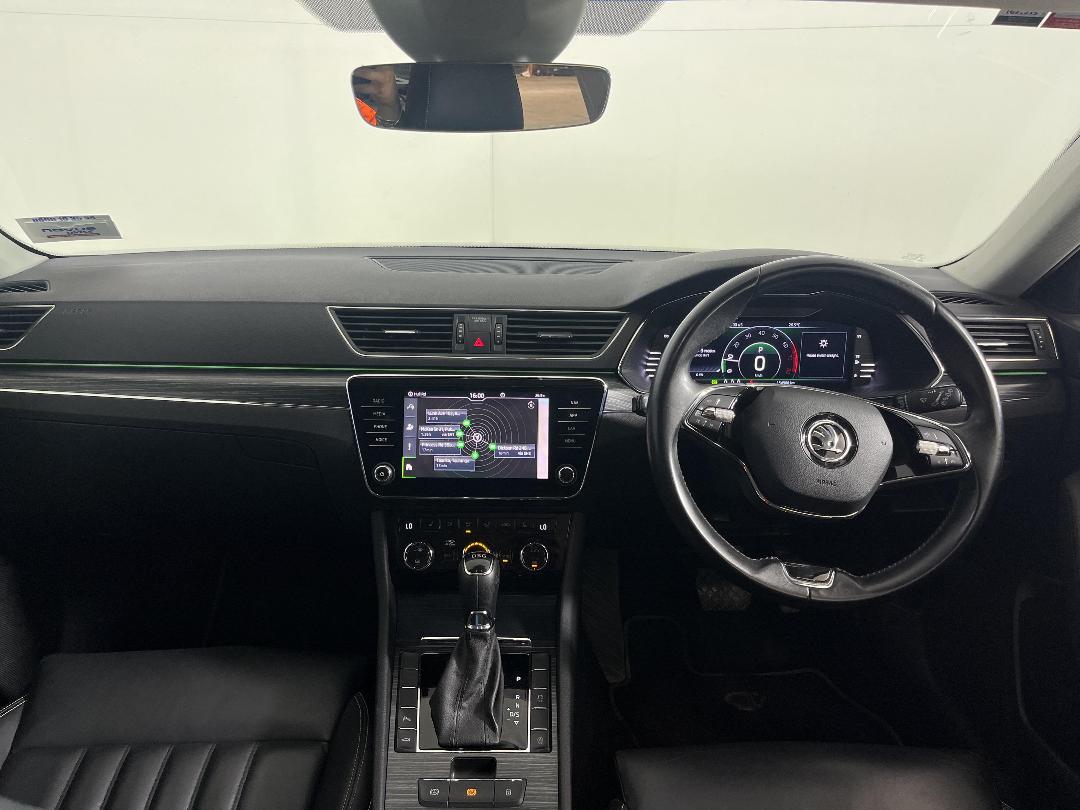 Photo '17' of Skoda Superb Photo '17' of Skoda Superb