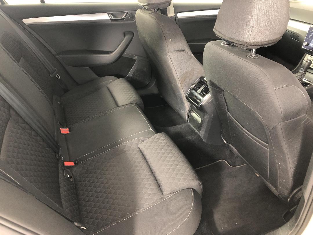 Photo '20' of Skoda Superb Photo '20' of Skoda Superb