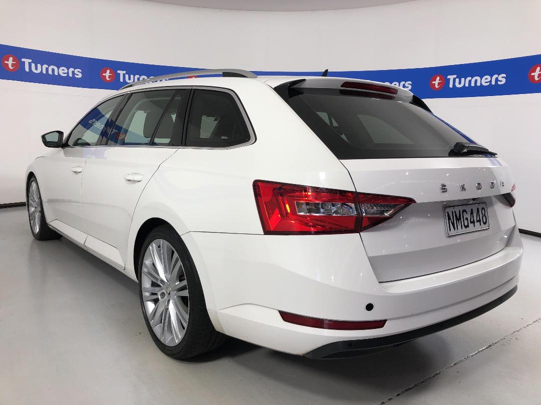 Photo '5' of Skoda Superb Photo '5' of Skoda Superb