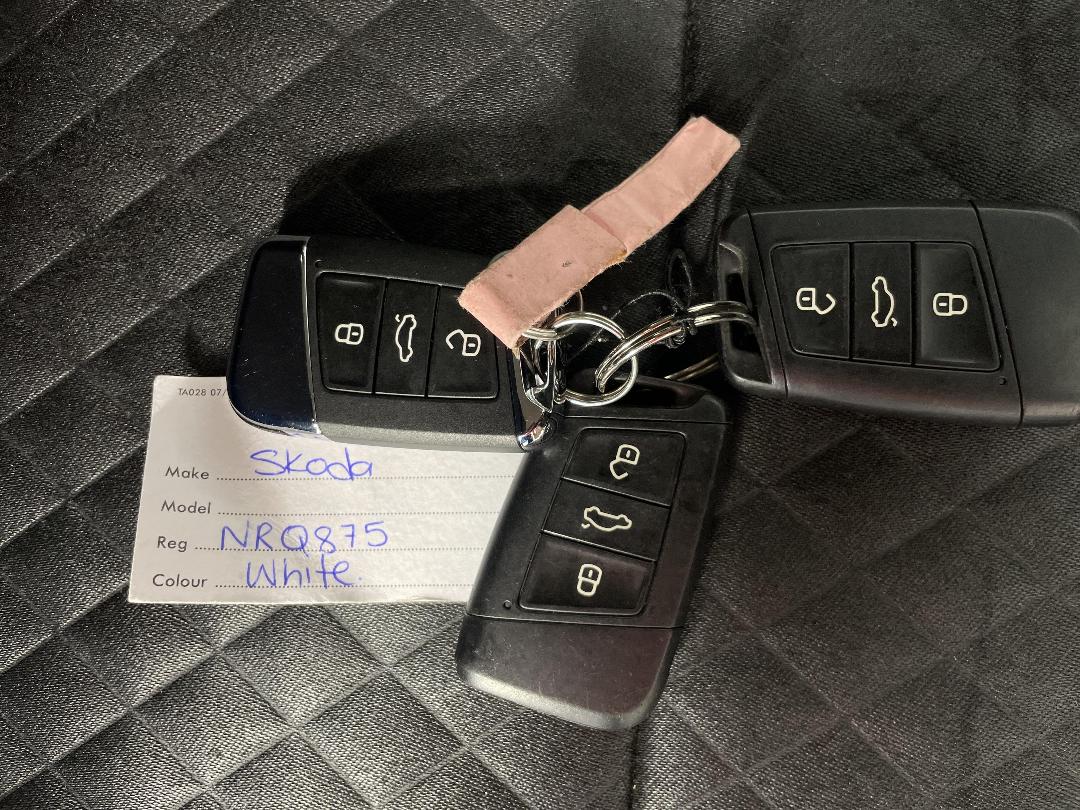 Photo '22' of Skoda Superb Photo '22' of Skoda Superb