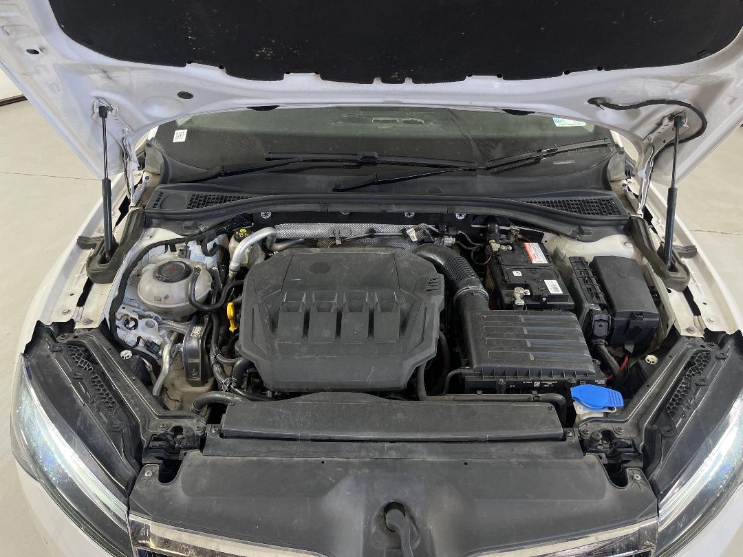 Photo '11' of Skoda Superb WGN Ambition 162KW